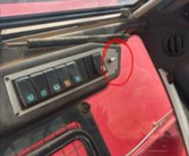 2015 Peterbilt 379 w/Manitex 50155 Crane  97