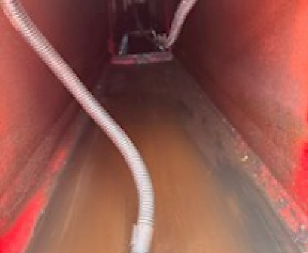 Extension beams-right rear: looking inside RR O/R beam, exte