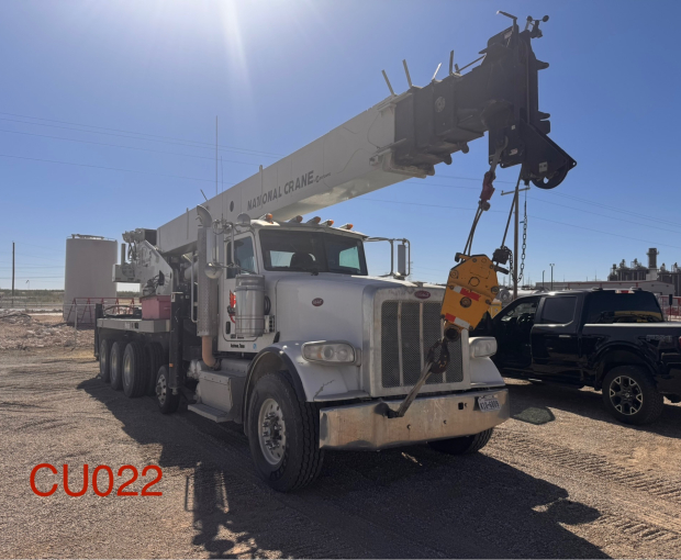 2013 Peterbilt w/National NBT50 128' boom 2
