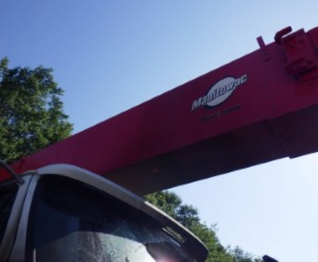 2005 Sterling LT5700  / 2005 Manitex Model 38124S Boom Truck 7