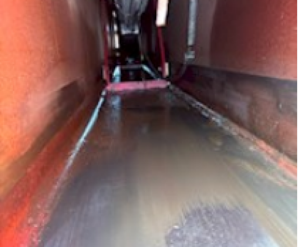 Extension beams-left front: looking inside LF O/R Beam, exte