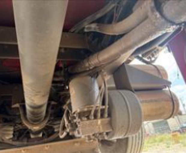 2015 Peterbilt 379 w/Manitex 50155 Crane  30