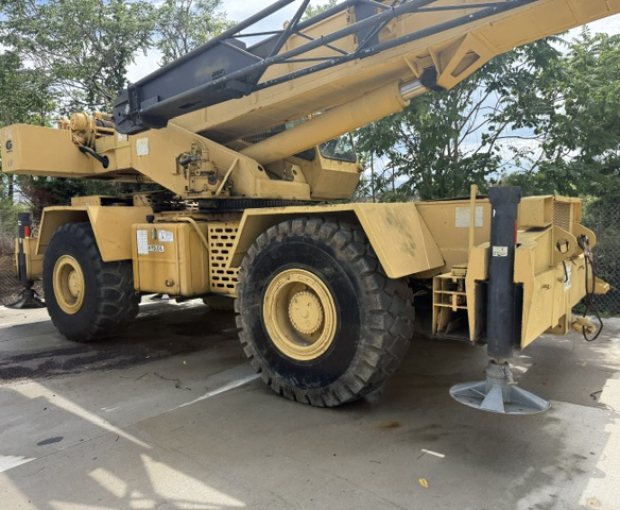 1995 Grove RT727 2