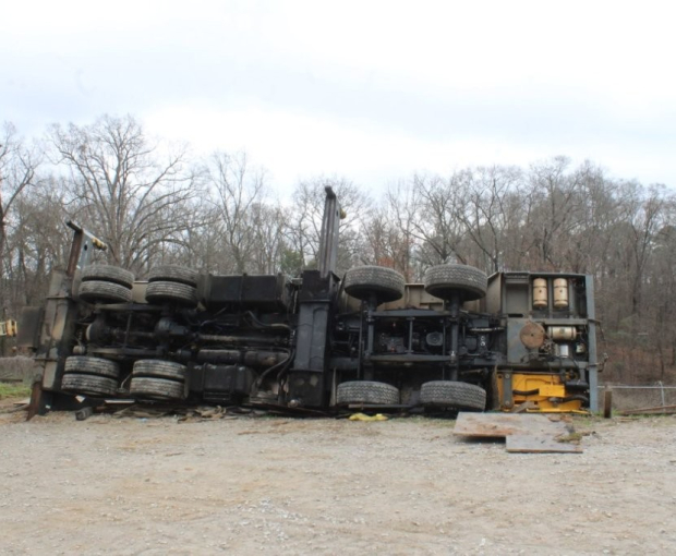 2001 Grove TMS760E 13