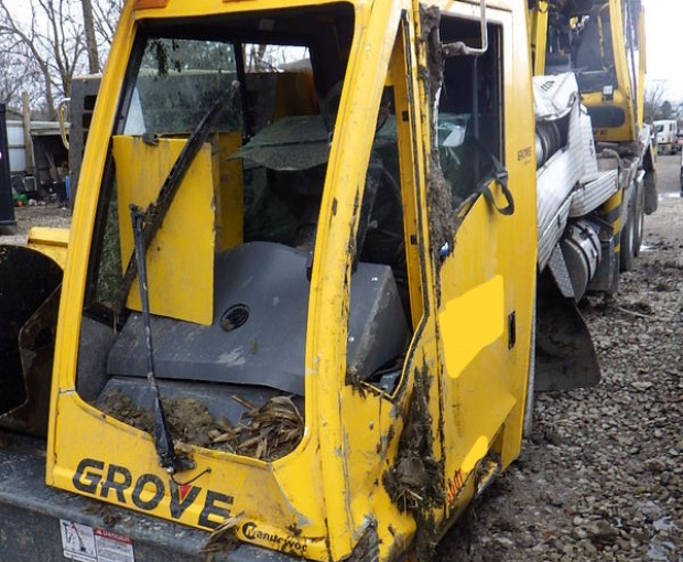 2019 Grove TMS500-2 23