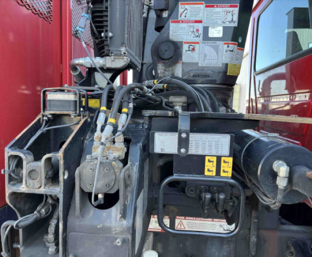 2017 Mack GU w/Hiab XS335K-4 Crane *Truck & Crane* 11