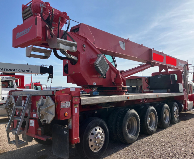 2015 Peterbilt 379 w/Manitex 50155 Crane  4