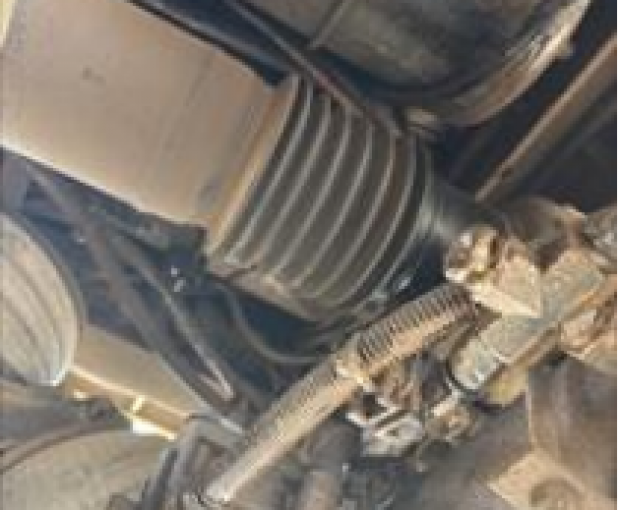 Active oil leak