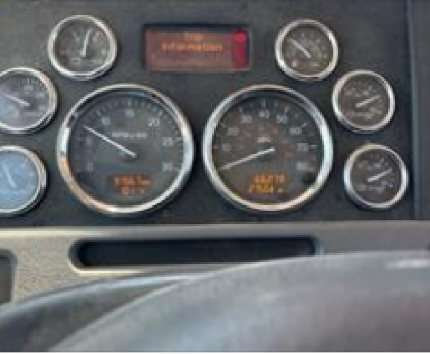 2015 Peterbilt 379 w/Manitex 50155 Crane  52