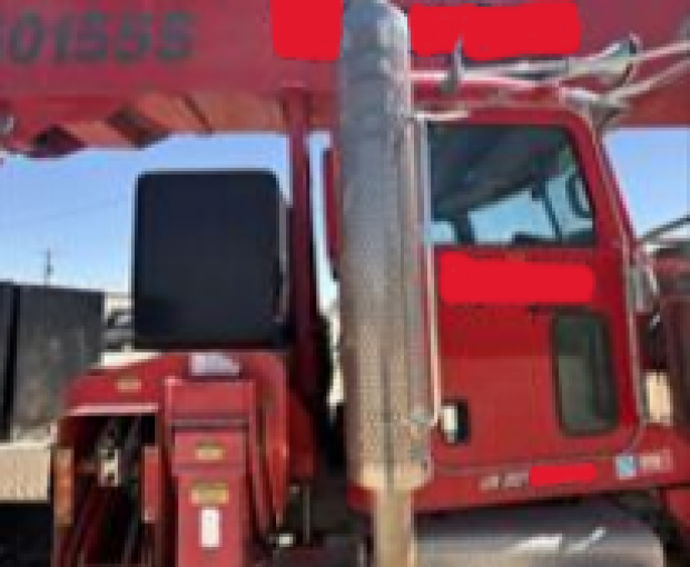 2015 Peterbilt 379 w/Manitex 50155 Crane  38