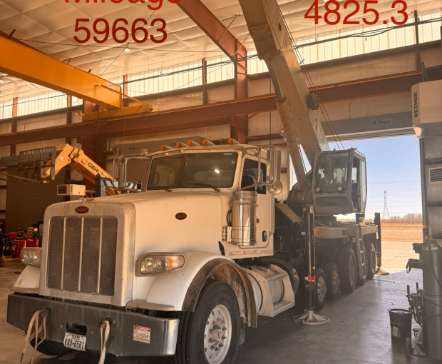 2014 Peterbilt National NBT50 128' Boom