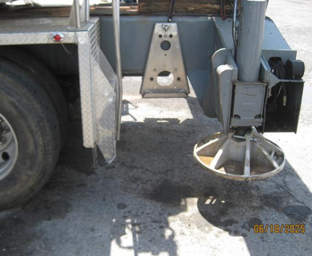 2006 Terex T 340 81