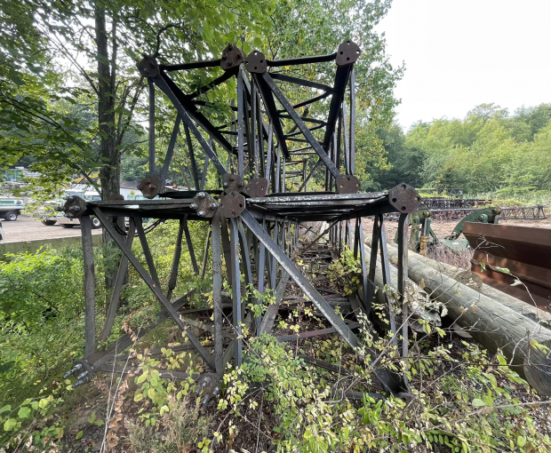 Crane Block and Boom Section 23