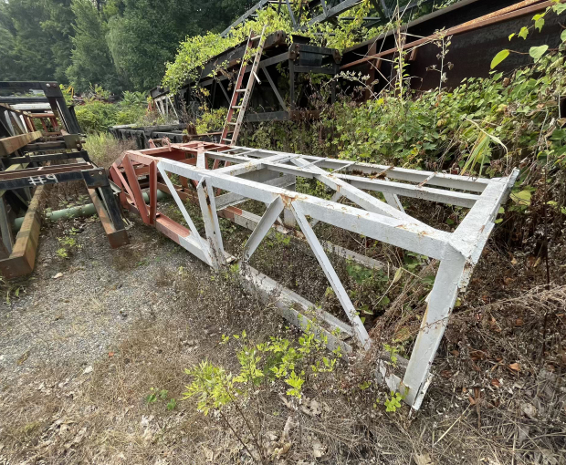 Crane Block and Boom Section 10