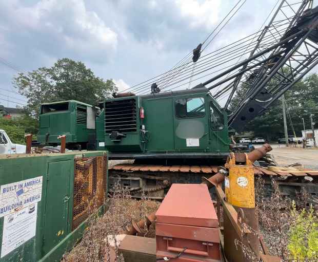 Manitowoc Crawler Crane 4
